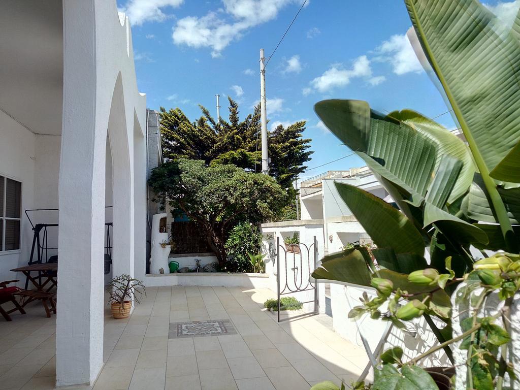 Villa Mediterranea Torre dell'Orso Exterior photo